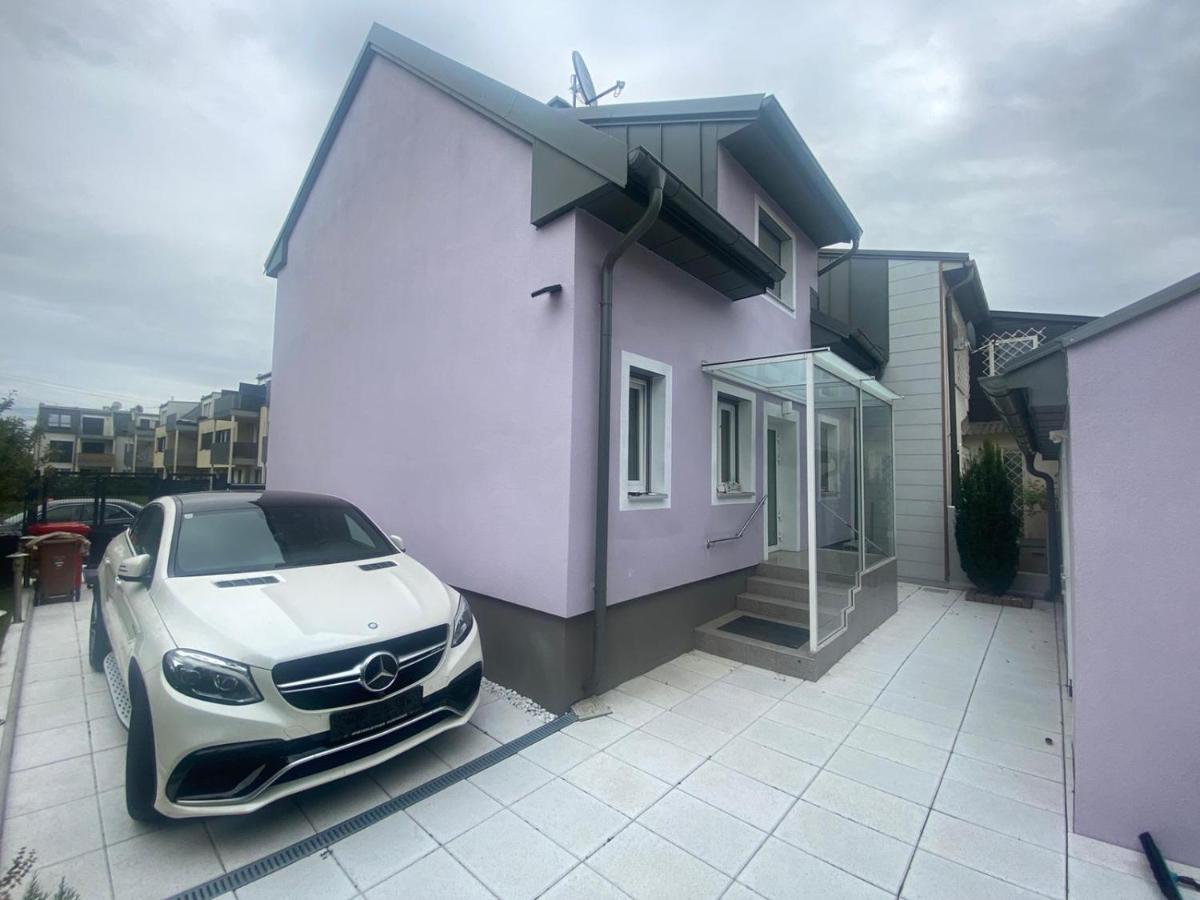 Einfamillienhaus Apartment Rustenfeld Bagian luar foto