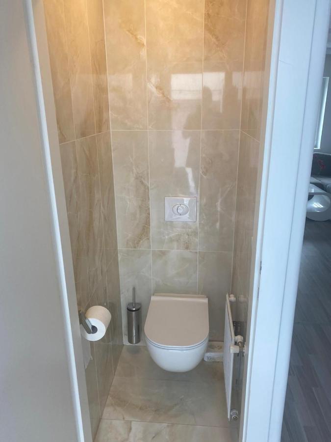 Einfamillienhaus Apartment Rustenfeld Bagian luar foto